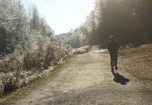 Winter Hike - Aliza Abusch-Magder - jGirls+ Magazine
