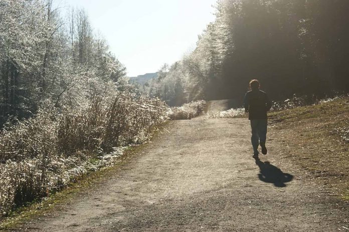 Winter Hike - Aliza Abusch-Magder - jGirls+ Magazine