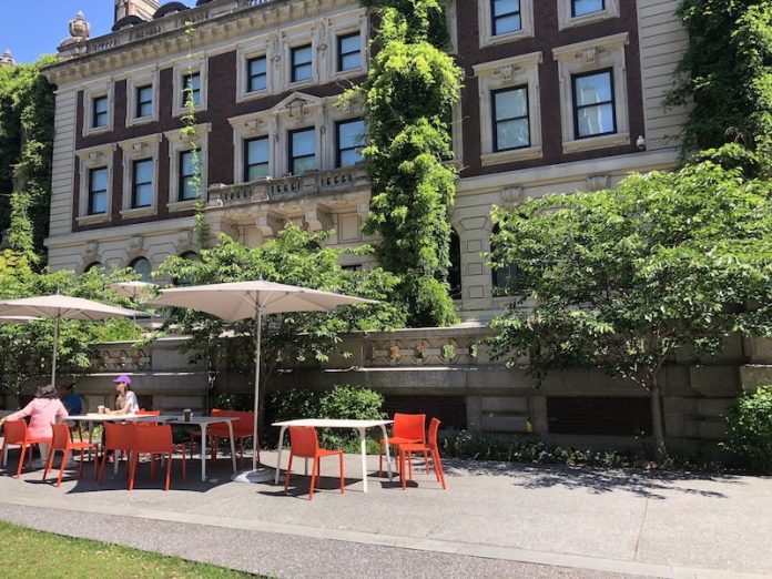 Summer Guide to NYC Art Museums: Cooper Hewitt, Smithsonian Design Museum