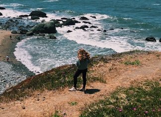 Sunny Day by Caroline Mayer – Photo by Alex Garrow