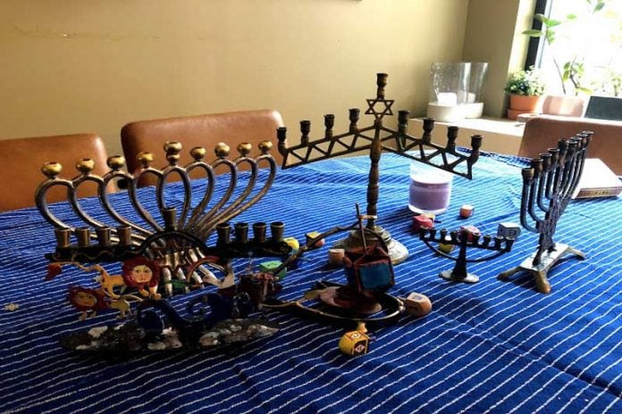 Chanukkah,1936 by Bo-Violet Vig - Photo by Molly Voit