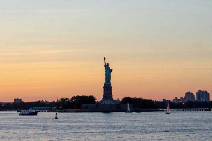 On Being a Jewish New Yorker by Molly Voit - Photo by Elise Anstey