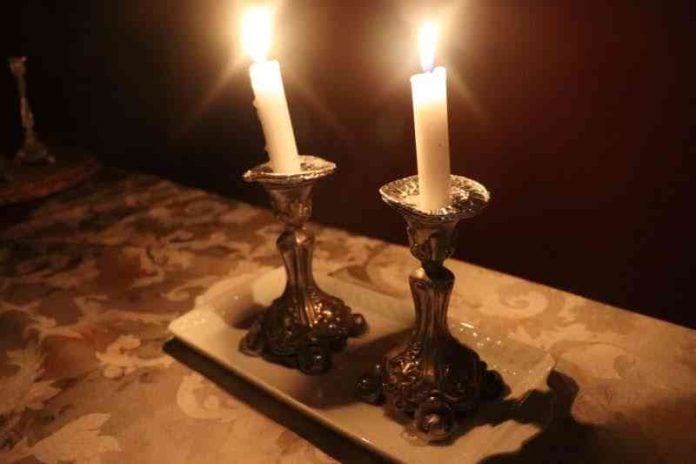 In Danger of Melting Away by Sonja Lippmann for The Beauty of Shabbos by Kayla Colchamiro